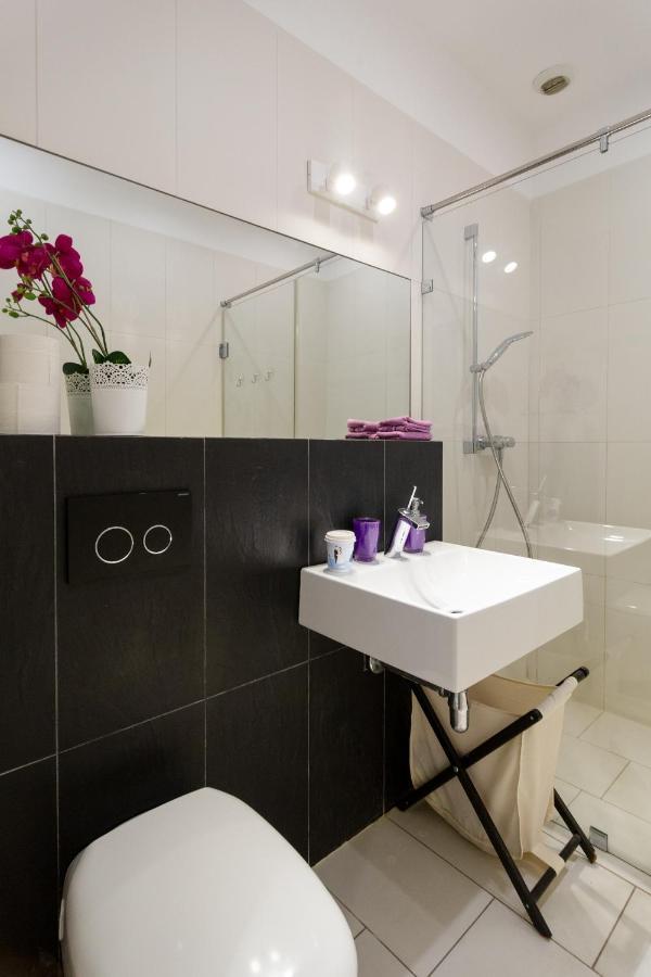 Secret Charm Fully Equipped Apt With Balcony Krakow Exterior photo